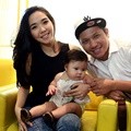 Gisella Anastasia dan Gading Marten di Acara Unilever Daycare 2015