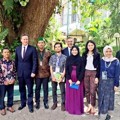 PM Inggris David Cameron Bersama Para Remaja Masjid