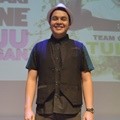 Tulus di 'Tantangan 21 Hari Listerine Menuju Kemenangan'