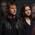 Ethan Hunt Didampingi Ilsa Faust yang Diperankan oleh Rebecca Ferguson