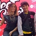 Agnes Monica Bersama Fans Beruntung di Acara 'X2 Meet & Greet with AgnesMo'