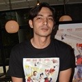 Abimana Aryasatya Hadiri Peluncuran Poster Film 'Negeri Van Oranje'