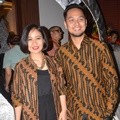 Astrid dan Arlan Djoewarsa Hadiri Pernikahan Nycta Gina dan Rizky Kinos