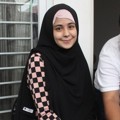 Risty Tagor Saat Menggelar Jumpa Pers