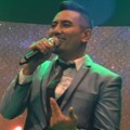 Rio Febrian di Konser 'Love 15 Rio'