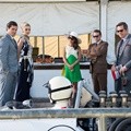 Napoleon Solo, Gaby Teller dan Waverly dalam Penyamaran