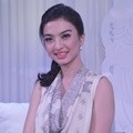 Raline Shah di Pelucuran Magnum White Collection