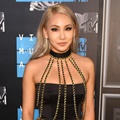 CL 2NE1 di MTV Video Music Awards 2015