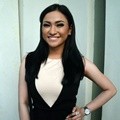 Amel Alvi Ditemui Usai Mengisi Program 'Rumpi'