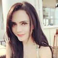 Anggita Sari Memulai Karirnya Sebagai Model