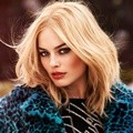 Margot Robbie di Majalah ELLE Edisi Agustus 2015
