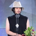 Odagiri Joe Raih Piala Asia Star Grand Award