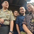 Ayu Ting Ting dan Ruben Onsu Ditemui di Polda Metro Jaya