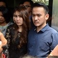 Ayu Ting Ting dan Ruben Onsu Ditemui di Polda Metro Jaya