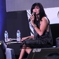Kelly Hu Membagikan Pengalaman Berkarir