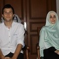 Stuart Collin dan Risty Tagor Ditemui di Pengadilan Agama Jakarta Selatan