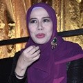 Dewi Yull di Peresmian TataLiem Record
