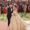 Glenn Alinskie dan Chelsea Olivia Berfoto Bersama Semua Undangan