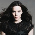 Liv Tyler di Majalah MORE Edisi Oktober 2015