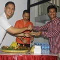 Choky Sitohang Meresmikan Kedai Barunya