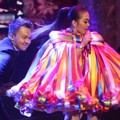 Syahrini Tampil di HUT Global TV ke-13