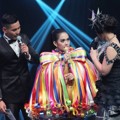 Syahrini Saat Diwawancarai Robby Purba dan Gracia Indri