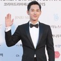 Siwan ZE:A di Red Carpet Korea Drama Awards 2015