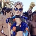 Bella Thorne di Majalah Flaunt Vol.143