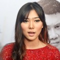 Isyana Sarasvati Hadir di Malam Puncak Kilau Raya MNCTV 24