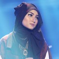 Fatin Shidqia Saat Tampil di Malam Puncak Kilau Raya MNCTV 24