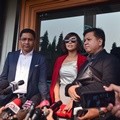 Denada Ditemui di Pengadilan Agama Jakarta Selatan