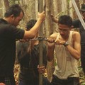 Upaya Para Relawan untuk Mendapatkan Air