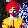 Key SHINee Hadir Sebagai Ronald Mc Donald