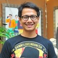 Delon Thamrin Ditemui di Pisa Kafe Menteng