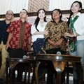 Jumpa Pers Film 'Sepasang Mata Ibu'