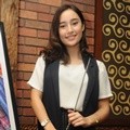 Tatjana Saphira Hadiri Peluncuran Poster Resmi Film 'Negeri Van Oranje'