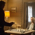 Jesper Christensen dan Daniel Craig di Film 'Spectre'