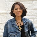 Lala Karmela di Konferensi Pers Film 'Ngenest'