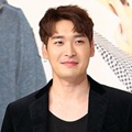 Jung Gyu Woon di Jumpa Pers Serial 'Oh My Venus'