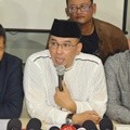 Ustadz Aswan Gelar Konferensi Pers di Kawasan Tebet