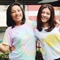 Shaloom Razade Bersama Temannya