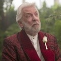 Presiden Snow Diperankan oleh Donald Sutherland