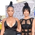 Christina Milian dan Karrueche Tran Hadiri American Music Awards 2015
