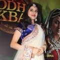 Paridhi Sharma di Konferensi Pers Kunjungan Aktor dan Aktris 'Jodha Akbar' ke Indonesia