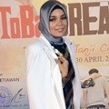 Dewi Sandra Hadir di Festival Film Indonesia