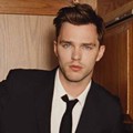 Nicholas Hoult di Majalah Hero 2015