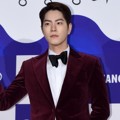 Hong Jong Hyun di Red Carpet Blue Dragon Awards 2015