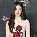 Han Hyo Joo di Red Carpet MAMA 2015