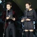 Kim Kang Woo dan Uee After School di MAMA 2015