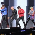 Bangtan Boys Tampil Nyanyikan Lagu 'Run'